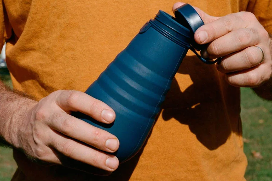 Space-Saving Water Container